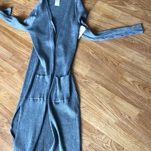 Maxi light grey sweater